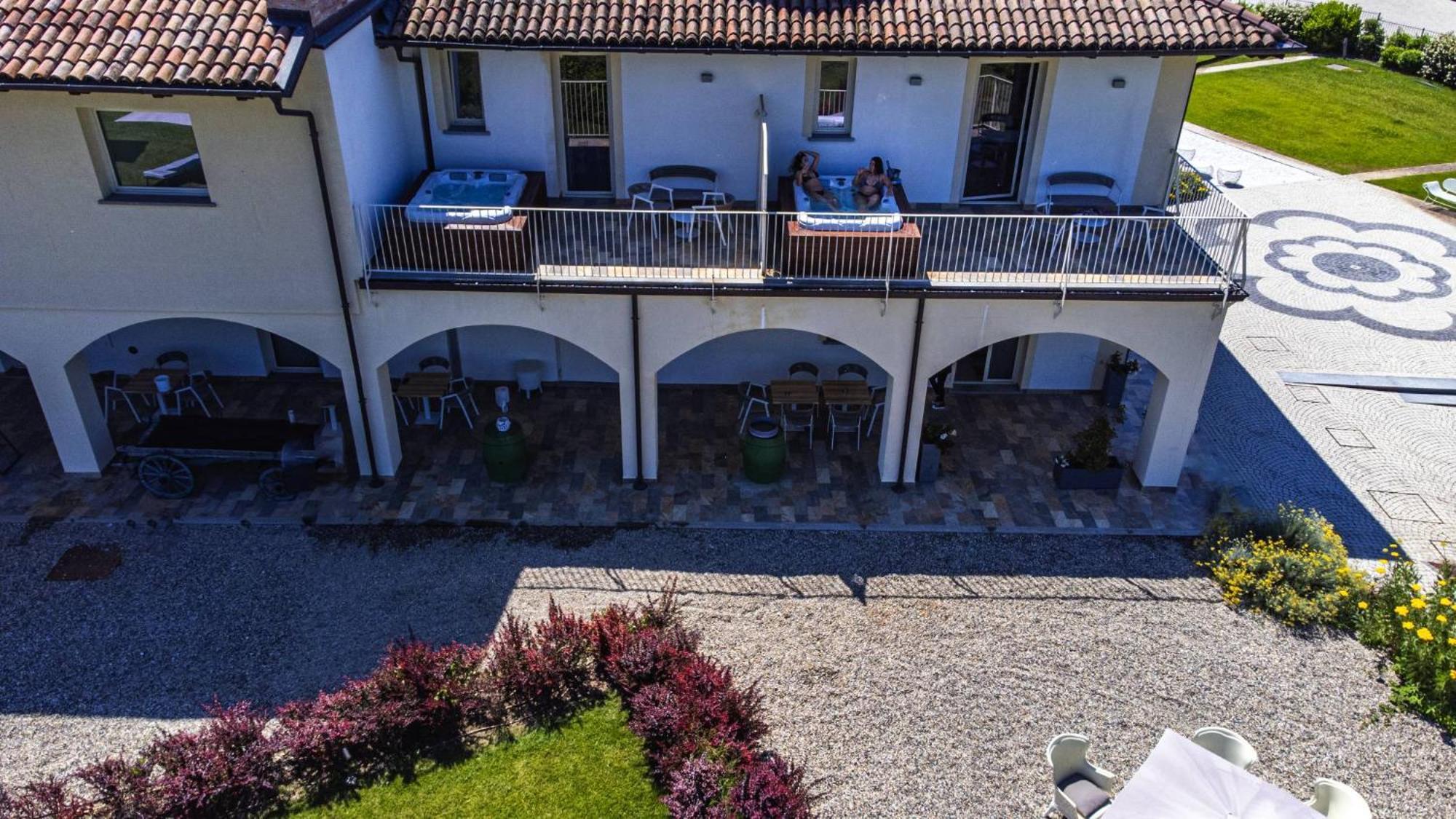 L'Aja Della Mirusina - Piedmont Resort Monferrato Langhe Canelli Eksteriør billede